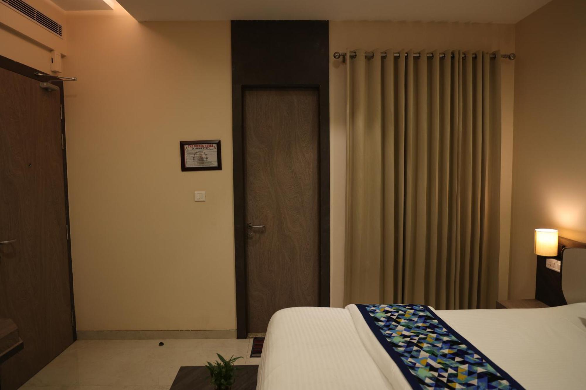 Hotel Pinaka Inn Lakhnaú Exteriér fotografie